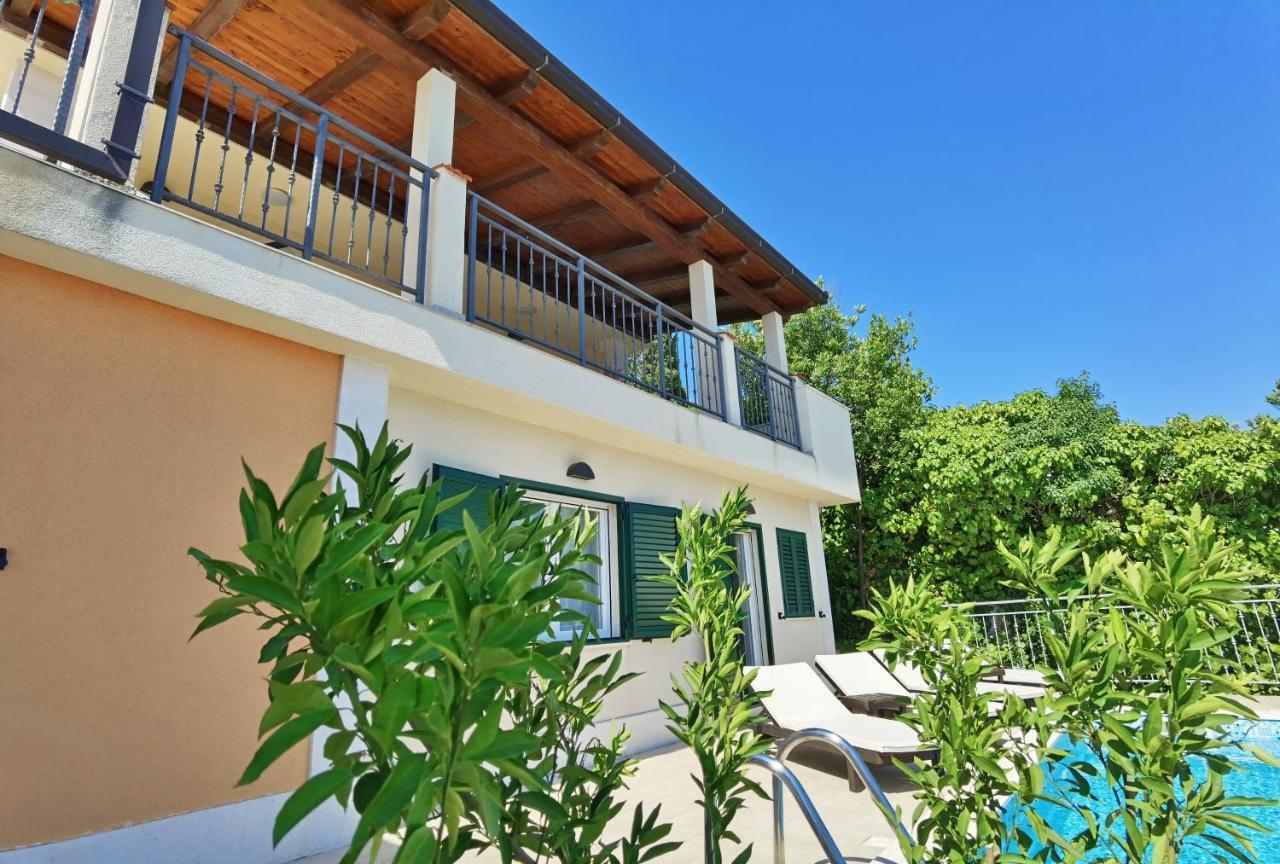 Villa Rastichi Amazing Seaview Trogir Exterior photo